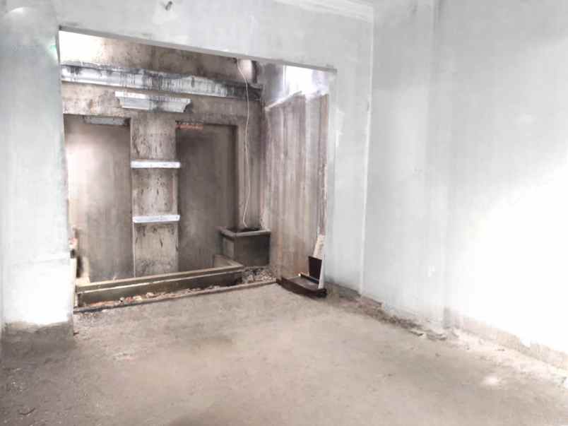 dijual rumah cluster la seine jgc