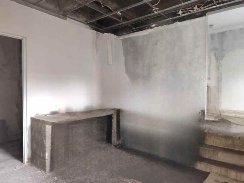 dijual rumah cluster la seine jgc