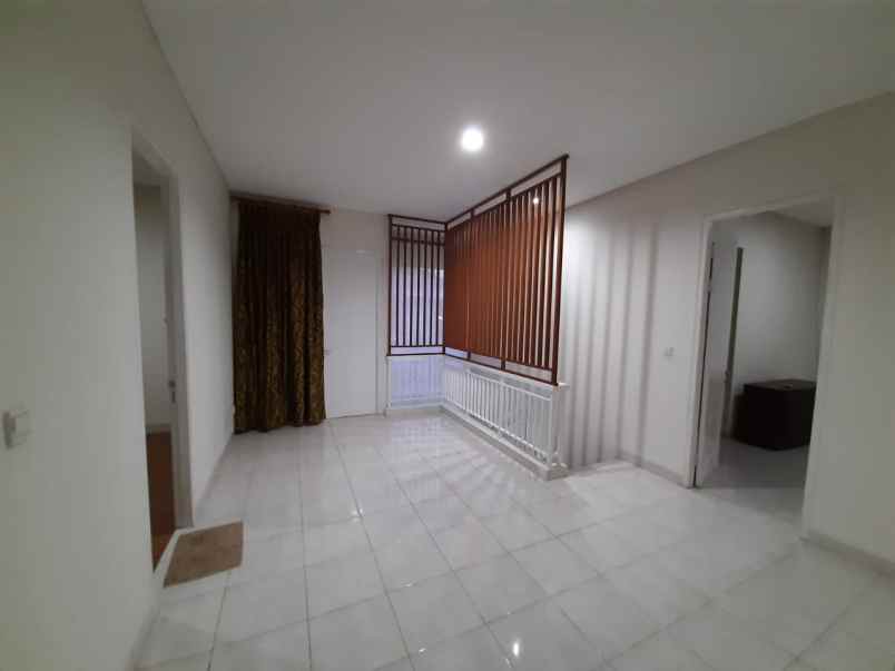 dijual rumah cluster riviera garden
