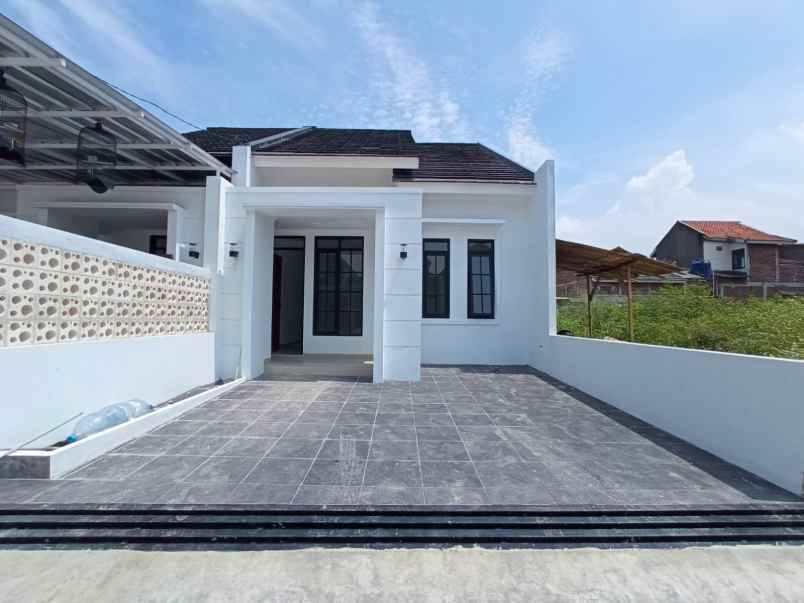 dijual rumah cluster villa cemara asri