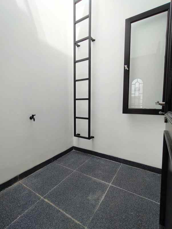 dijual rumah condet jakarta timur