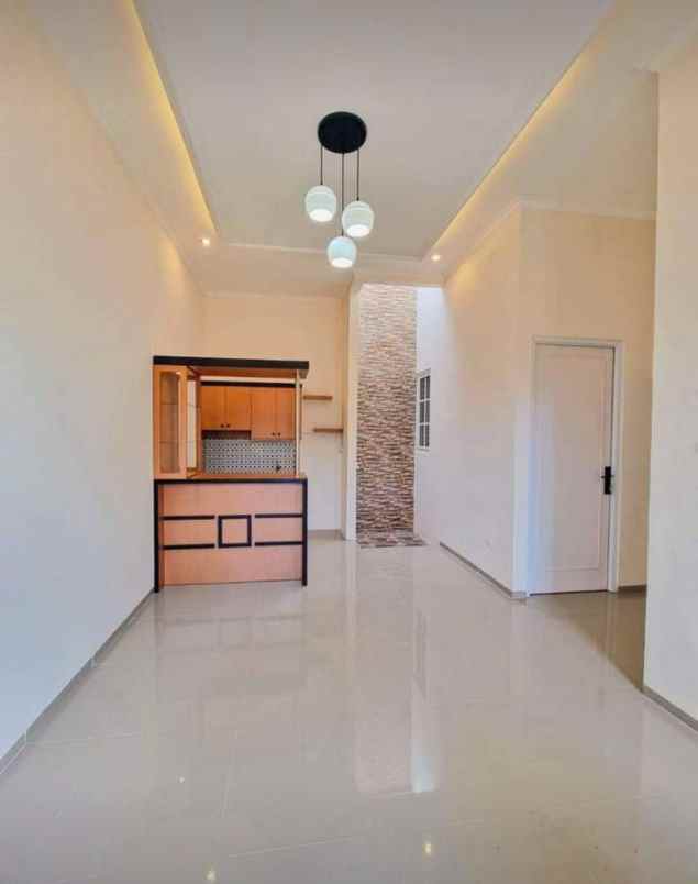 dijual rumah curug gunung sindur