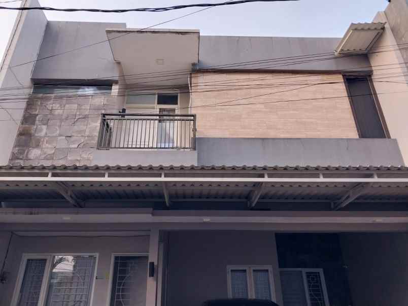 dijual rumah damai village ciganjur kec