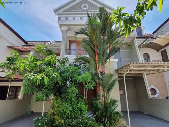 dijual rumah dharmahusada