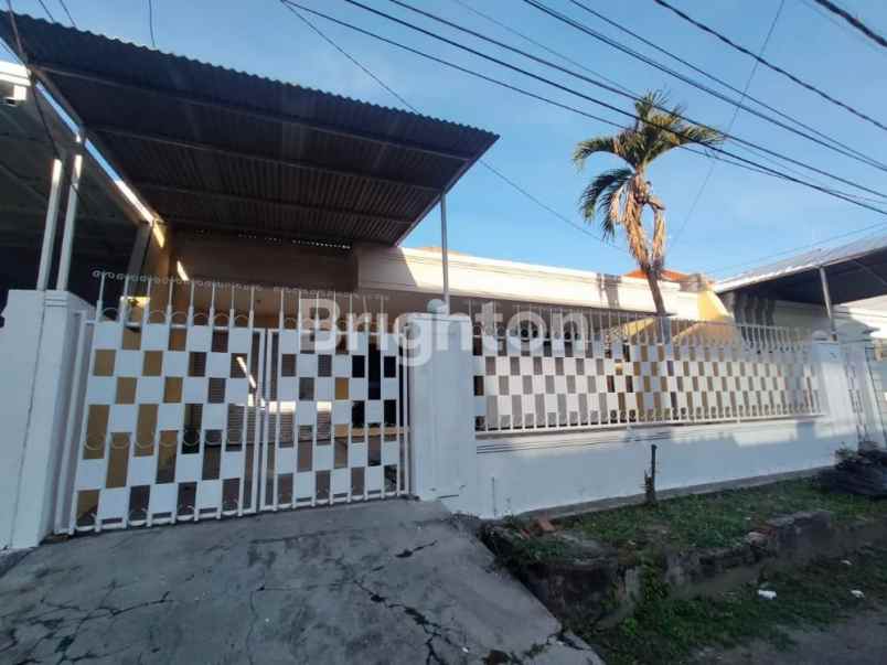 dijual rumah dharmahusada indah