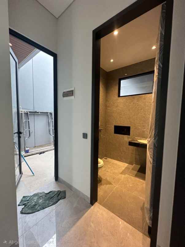 dijual rumah dharmahusada mas