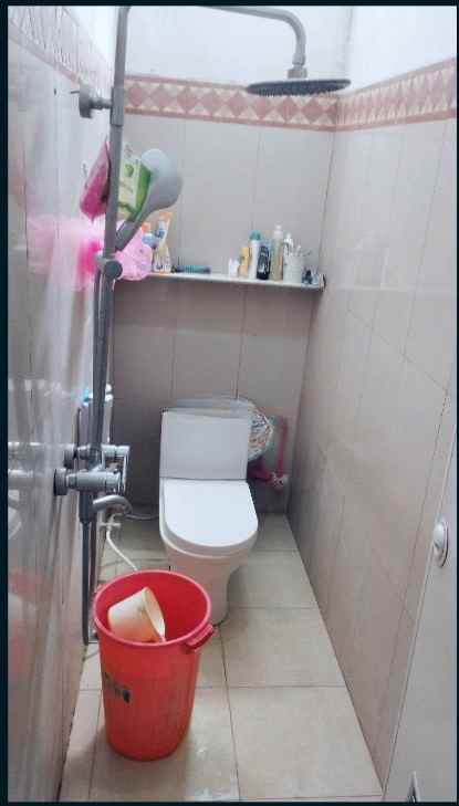 dijual rumah di antapani