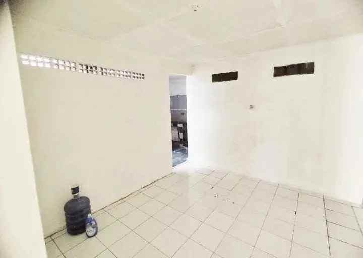 dijual rumah di bumi satria kencana bekasi selatan