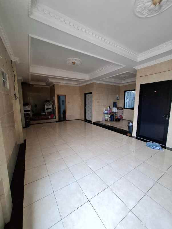 dijual rumah di cengkareng kapuk jakarta barat