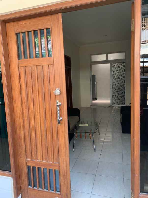 dijual rumah di fajar indah solo