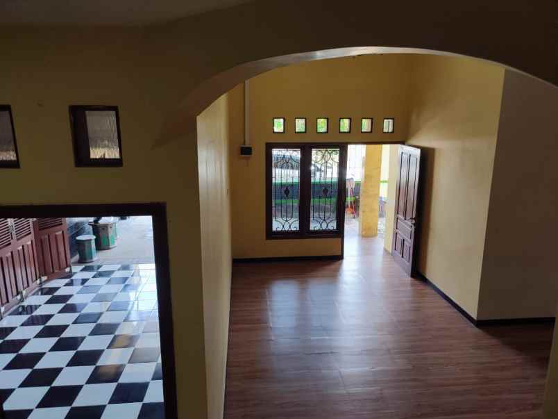 dijual rumah di fajar indah solo