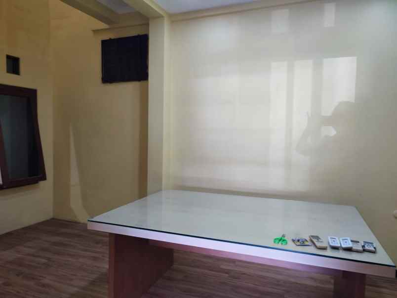 dijual rumah di fajar indah solo