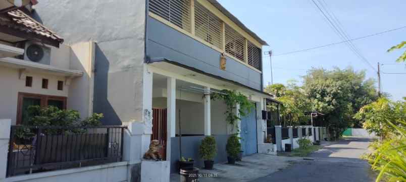 dijual rumah di fajar permata solo