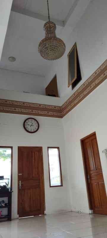 dijual rumah di fajar permata solo