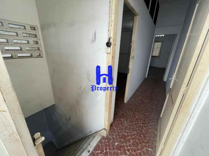 dijual rumah di jalan harimau madong lubis medan