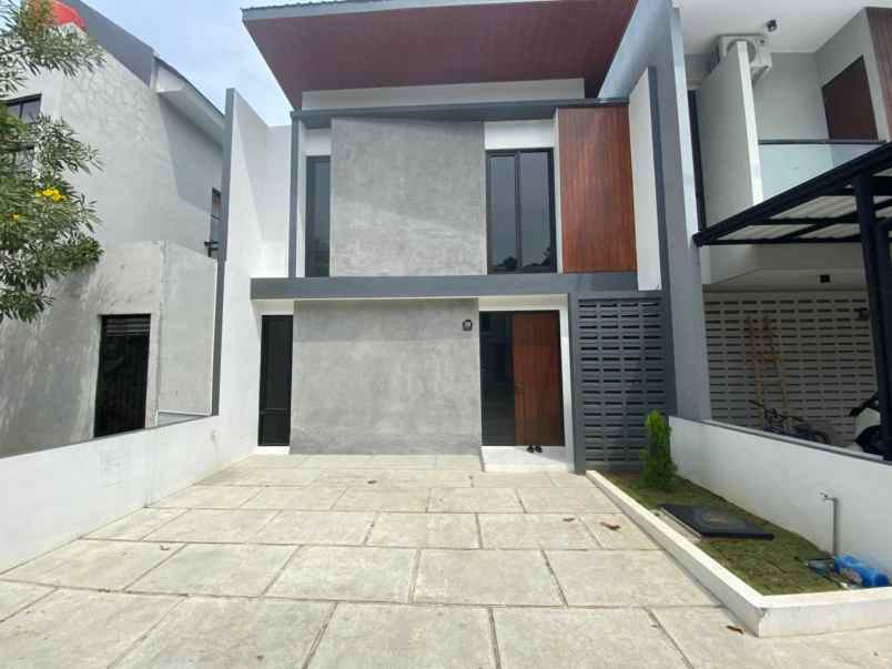 dijual rumah di jatra hill cluster banyumanik semarang