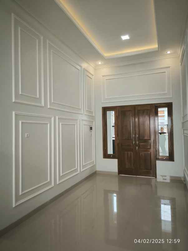 dijual rumah di mangesti gentan sukoharjo