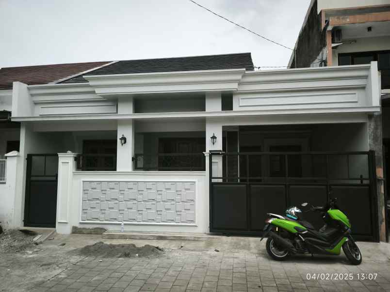 dijual rumah di mangesti gentan sukoharjo