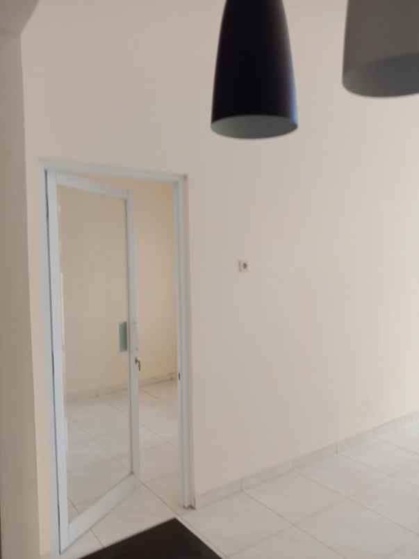dijual rumah di margosari citarum semarang