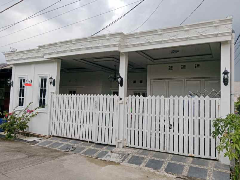 dijual rumah di perumahan mutiara sampurna blok b