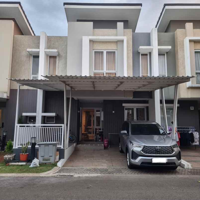 dijual rumah di summarecon serpong cluster rossini