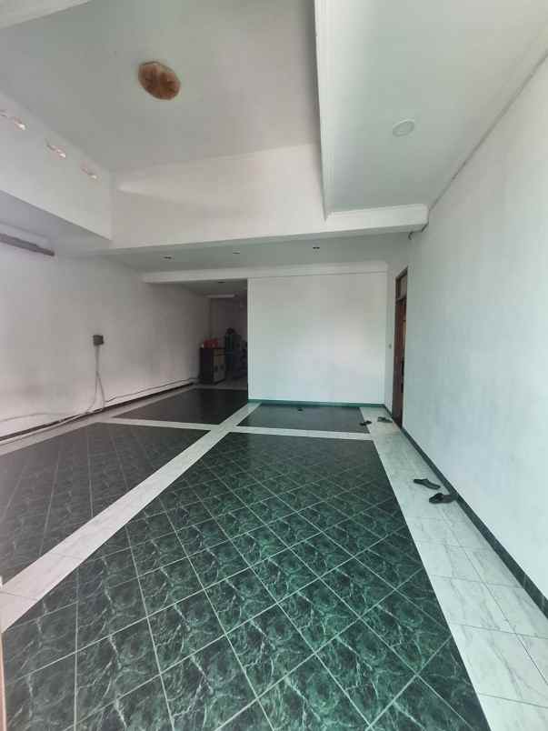 dijual rumah di villa permata gading jakarta utara