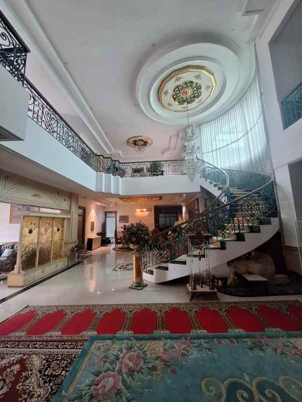 dijual rumah di villa permata gading jakarta utara