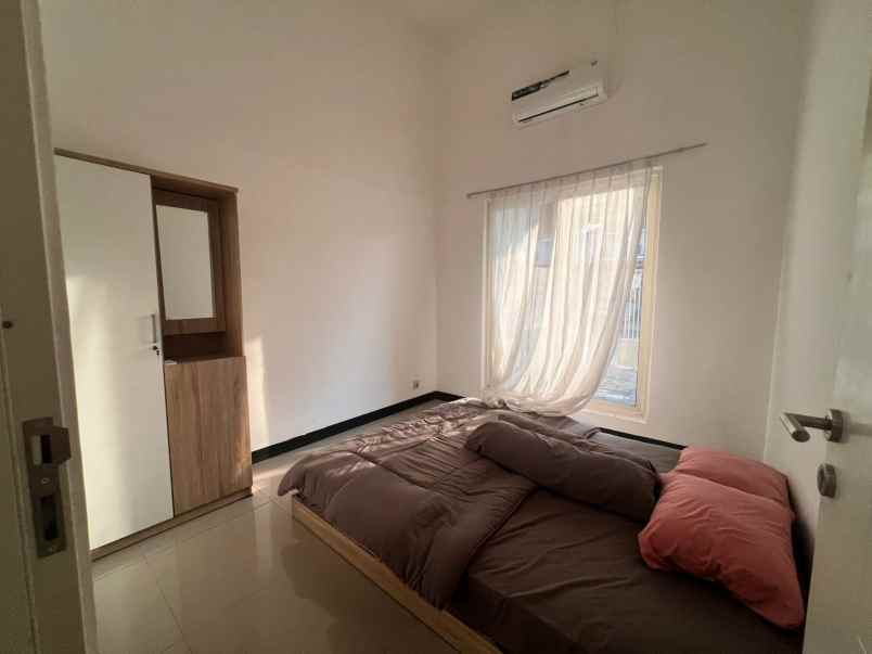 dijual rumah diamond park