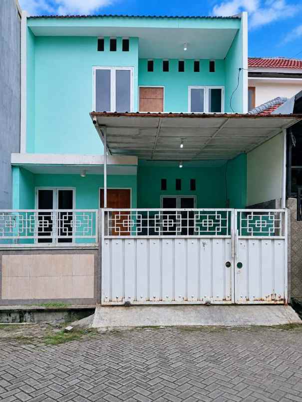 dijual rumah dukuh jelidro sambikerep