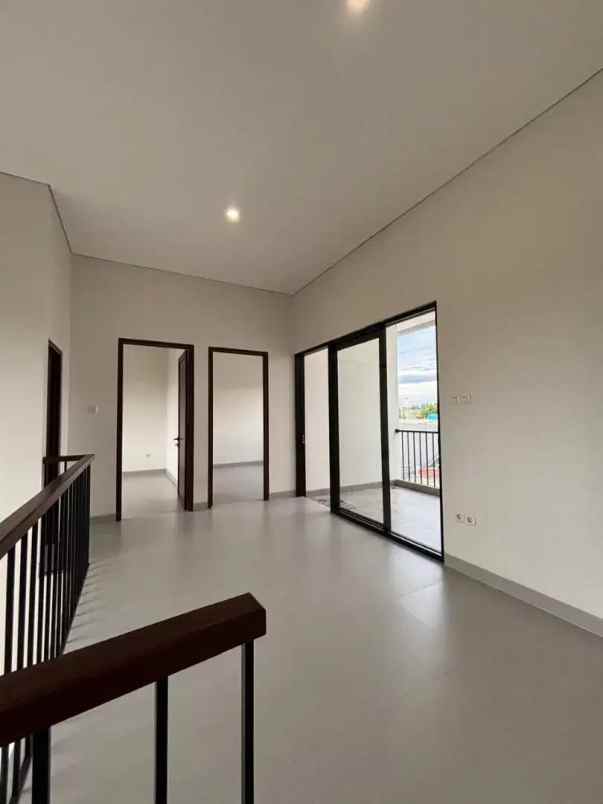 dijual rumah duren sawit jakarta timur