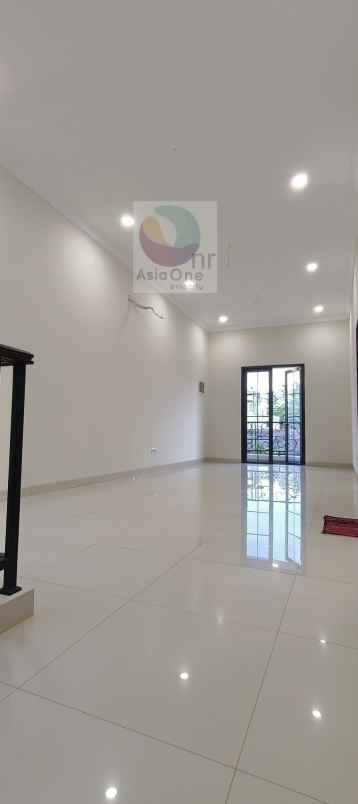 dijual rumah duren sawit jakarta timur