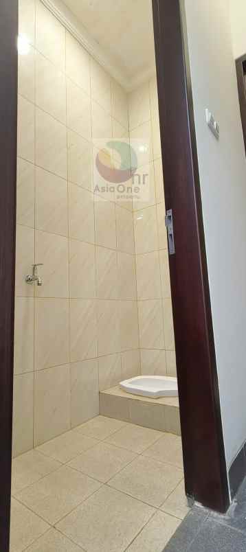 dijual rumah duren sawit jakarta timur