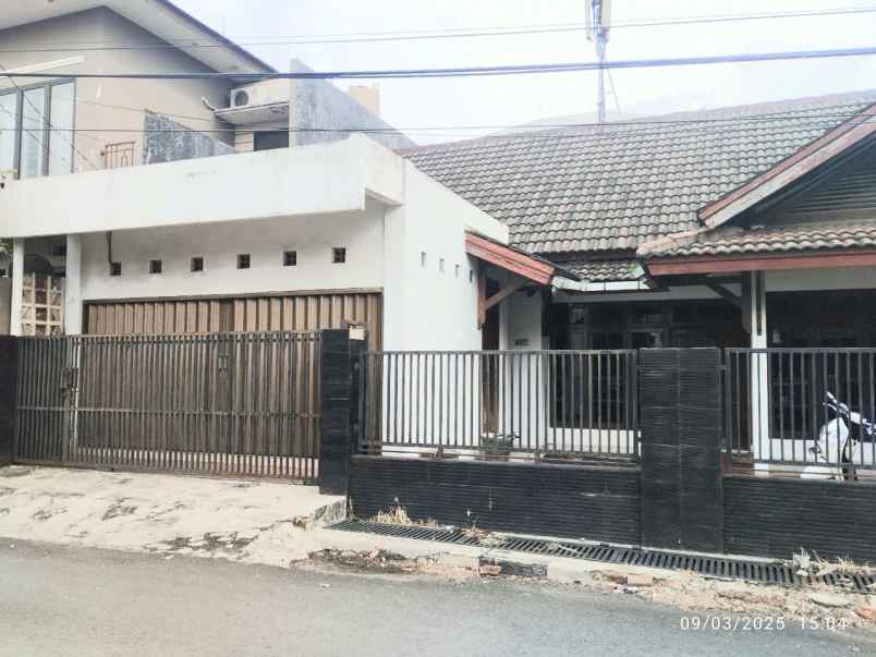 dijual rumah elang malindo jatiwaringin