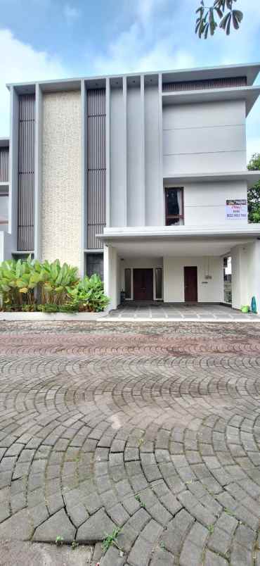 dijual rumah fasco mansion residence