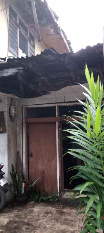 dijual rumah gg ciseureuh