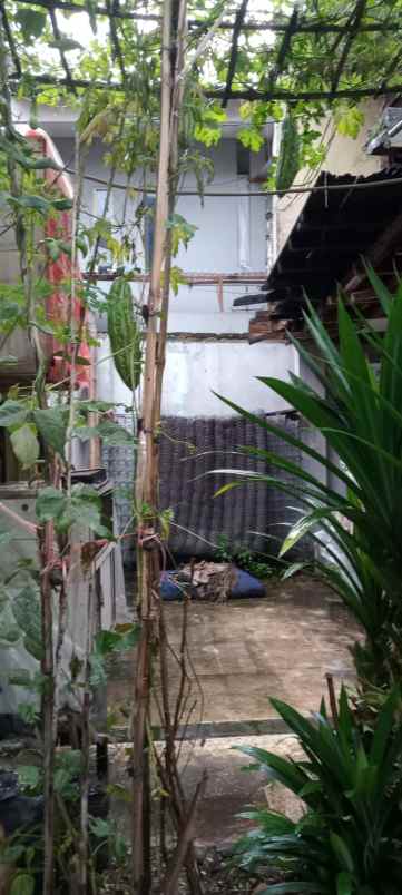 dijual rumah gg ciseureuh