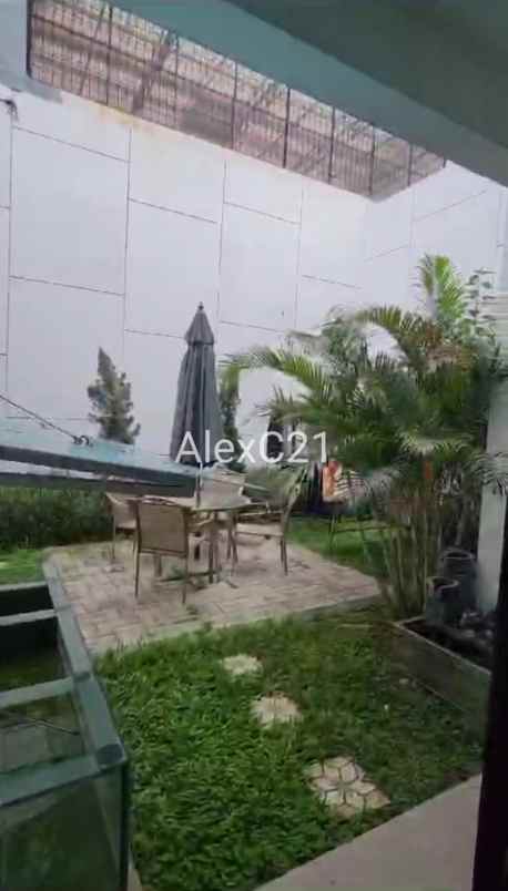 dijual rumah gondrong cipondoh kota