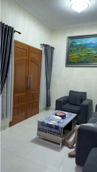 dijual rumah graha raya bintaro