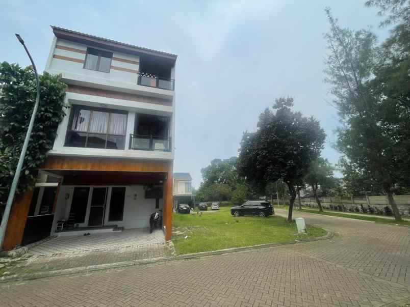 dijual rumah graha raya fortune
