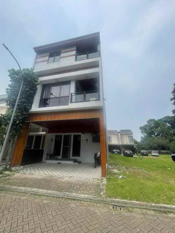 dijual rumah graha raya fortune