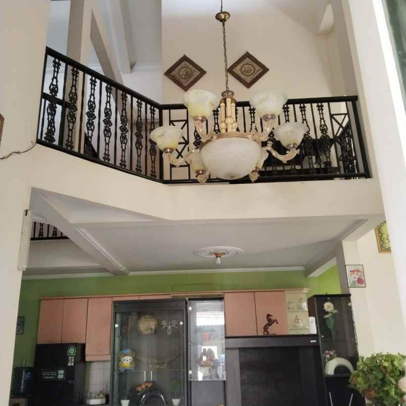 dijual rumah griya cipeucang indah