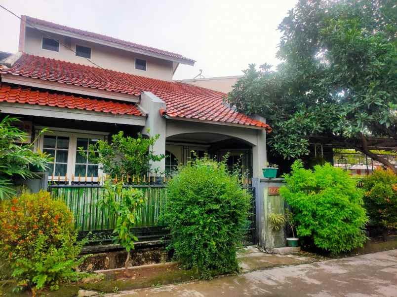 dijual rumah griya cipeucang indah