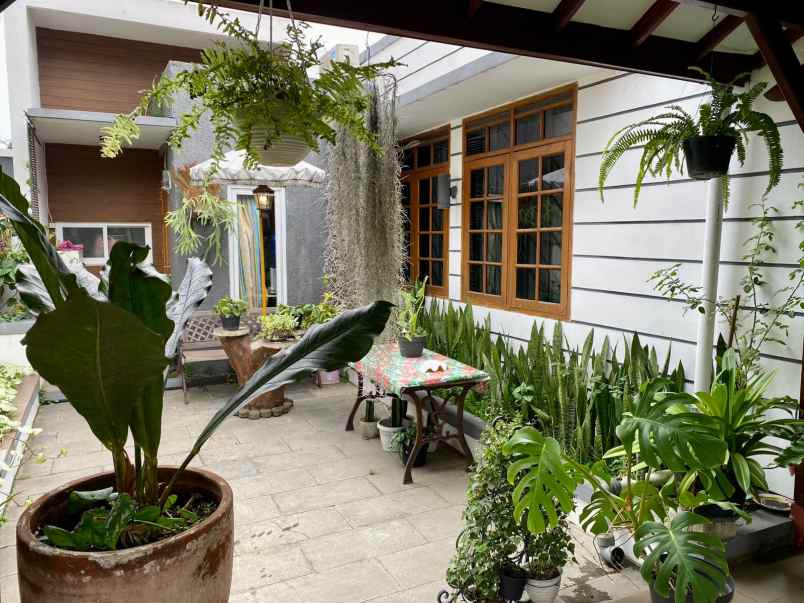 dijual rumah griya pasteur bandung utara