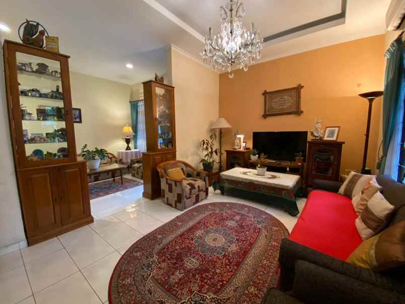 dijual rumah griya pasteur bandung utara