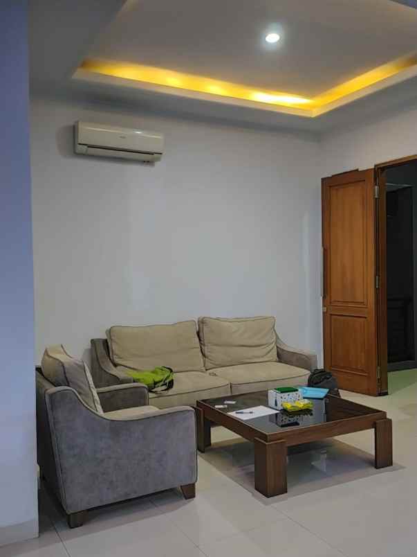 dijual rumah grogol limo depok