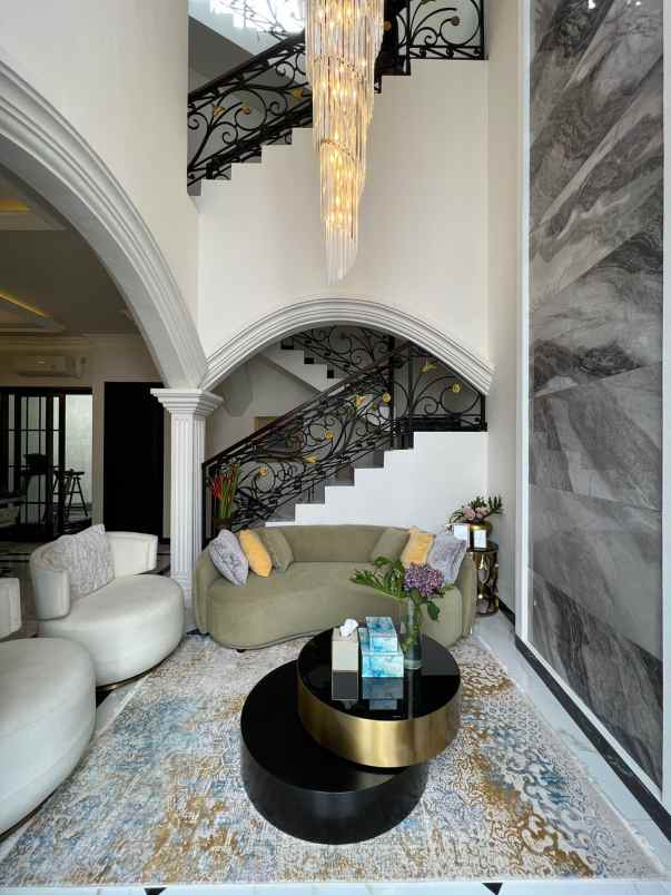 dijual rumah jagakarsa