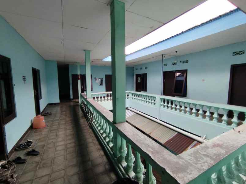 dijual rumah jajar laweyan surakarta