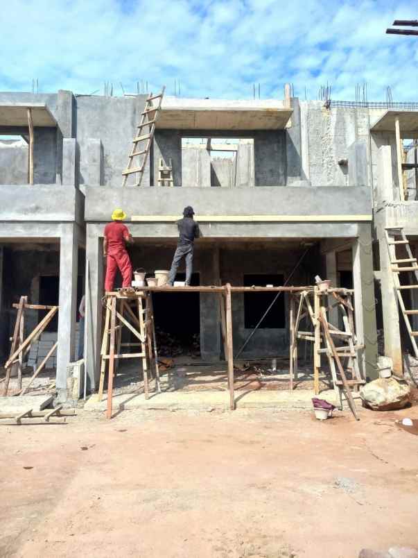 dijual rumah jakasampurna