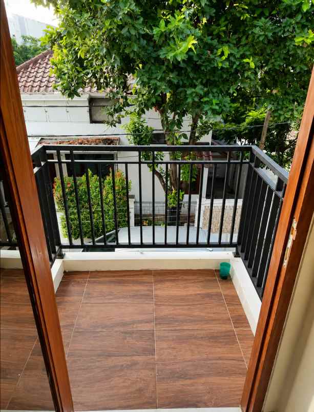 dijual rumah jakasetia nempel galaxy bekasi