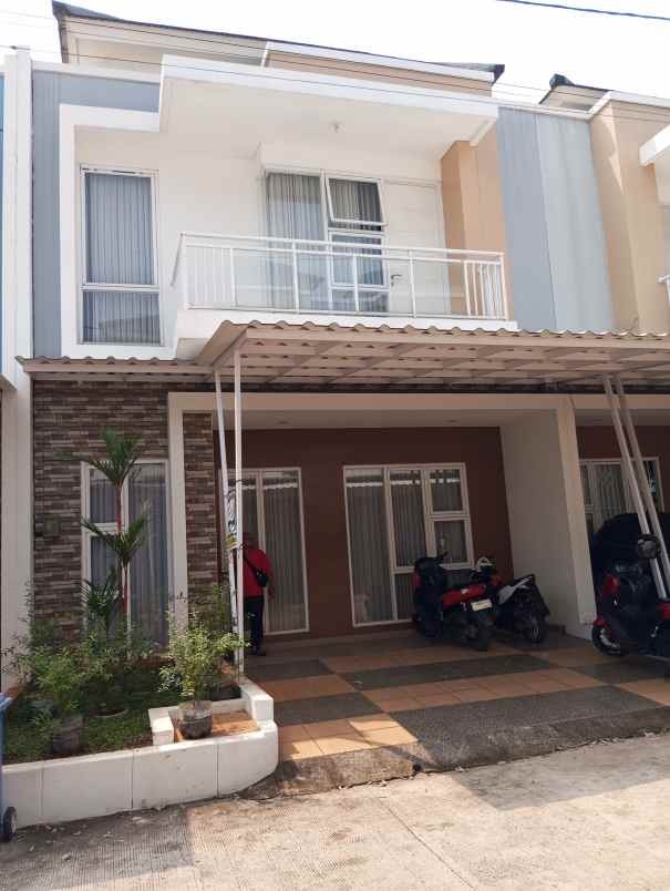 dijual rumah jalan parpostel jati asih